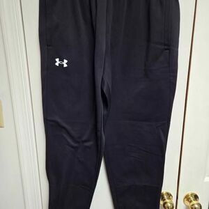 Under Armour Men's XL Black Fleece lined pants NEW with tags